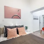 דירה New And Convenient Flat