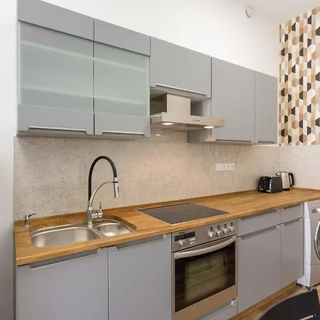 New Central And Convenient Flat Budapest